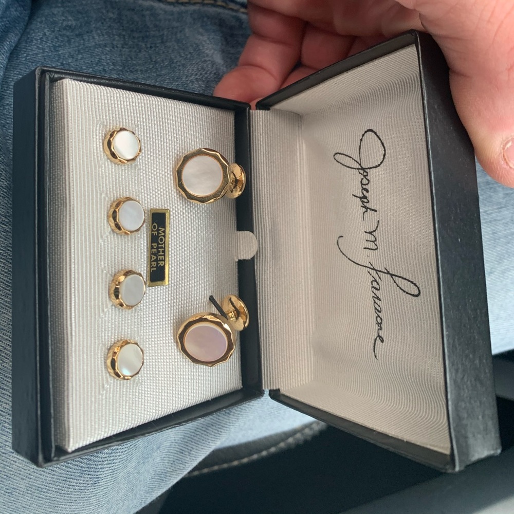 Cuff links mother pearl